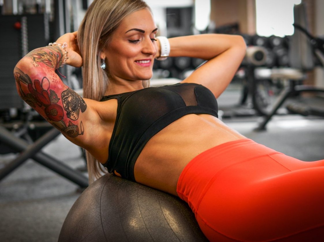 Nika Berecová – Vylúčenie sacharidov pri chudnutí je hlúposť